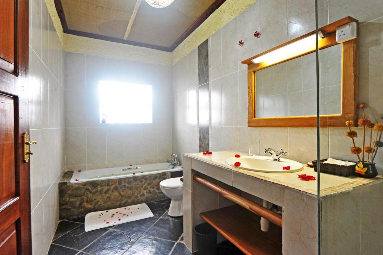 Mwanzo Lodge Найваша Экстерьер фото