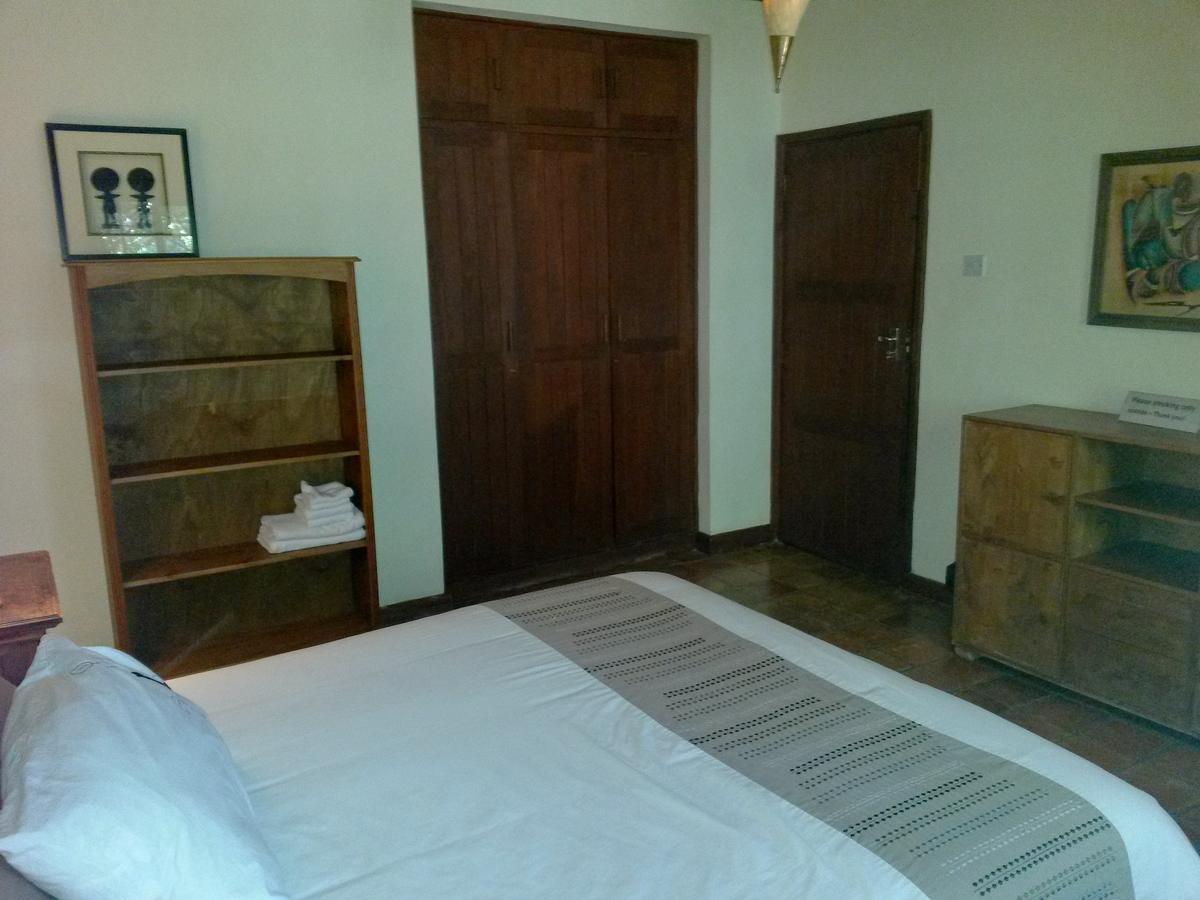 Mwanzo Lodge Найваша Экстерьер фото