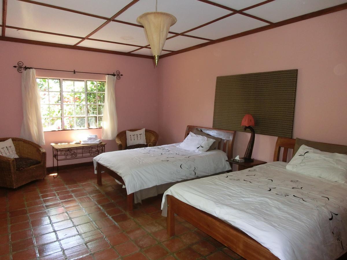 Mwanzo Lodge Найваша Экстерьер фото